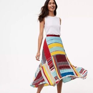 LOFT Cabana Pleated Midi Skirt. Multi colored.